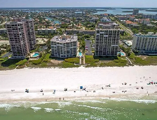 Marco Beach Vacation Suites hotel detail image 3