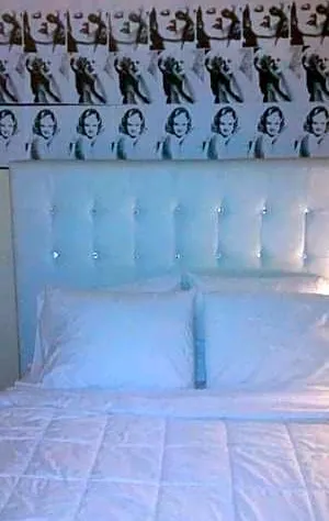 Hollywood Dream Suites Apt hotel detail image 3