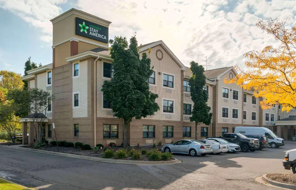 Extended Stay America Suites Detroit Metropolitan Airport hotel hero