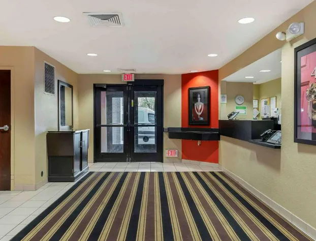 Extended Stay America Suites Detroit Metropolitan Airport hotel detail image 4