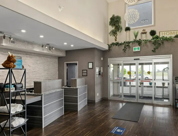 Home Inn & Suites Saskatoon South hotel detail image 3