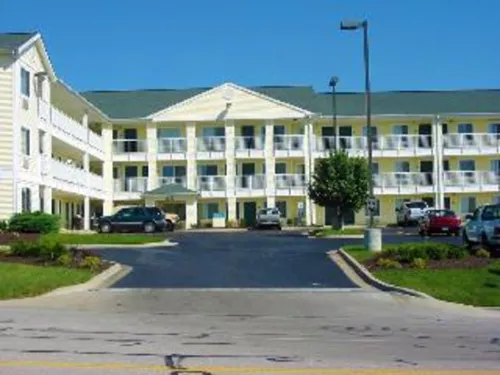 Hometowne Studios Kansas City - Worlds Of Fun hotel detail image 3