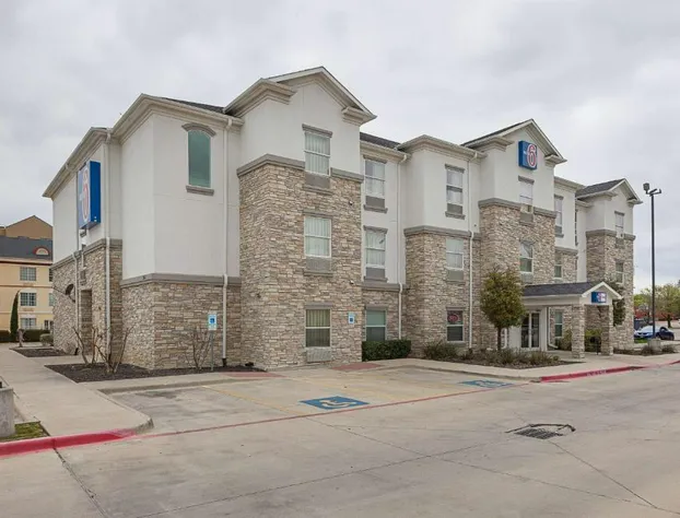 Motel 6 Fort Worth, TX hotel detail image 2