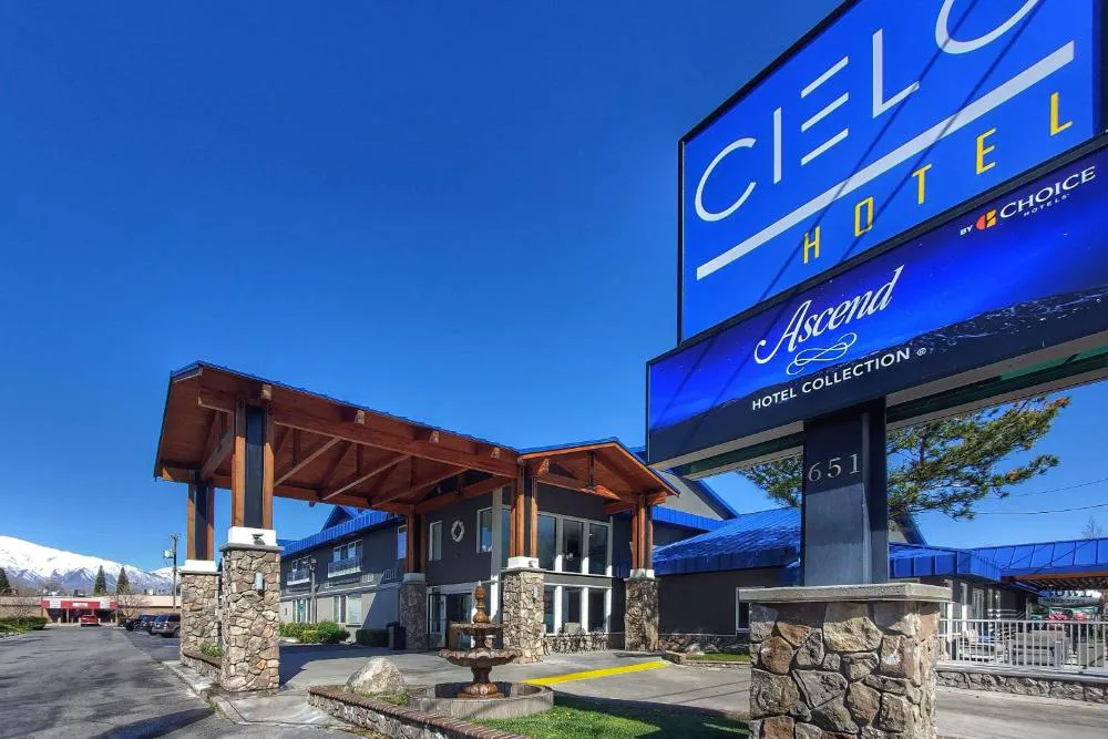 Cielo Hotel Bishop-Mammoth, an Ascend Collection Hotel hotel hero