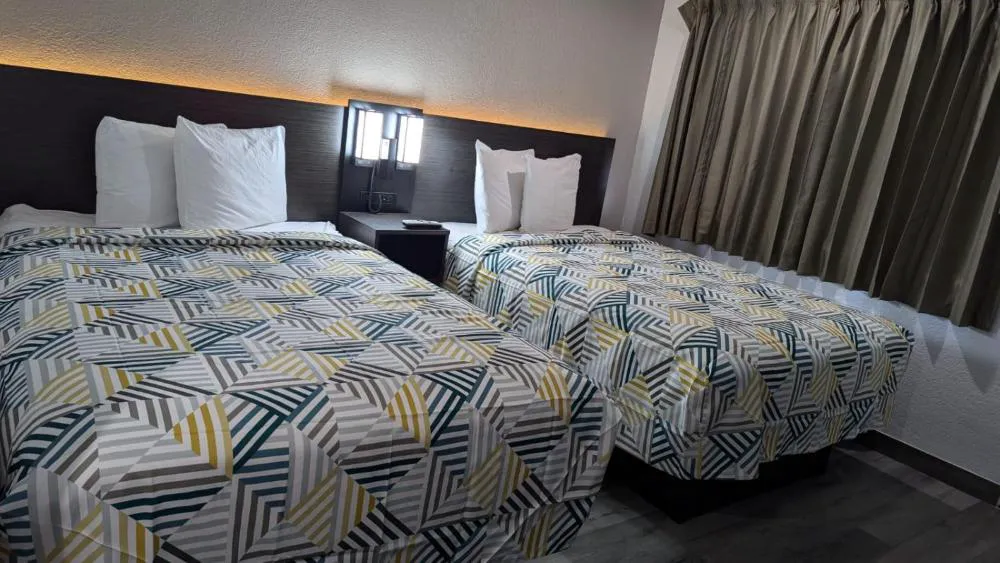 Motel 6 Victoria, TX hotel hero