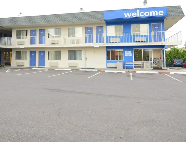 Motel 6 Coeur D'Alene, ID hotel detail image 1