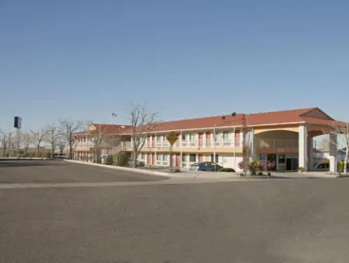 Travelodge by Wyndham Albuquerque East hotel hero