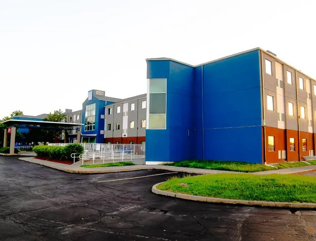 Motel 6 Caseyville, IL - Caseyville Il hotel detail image 2