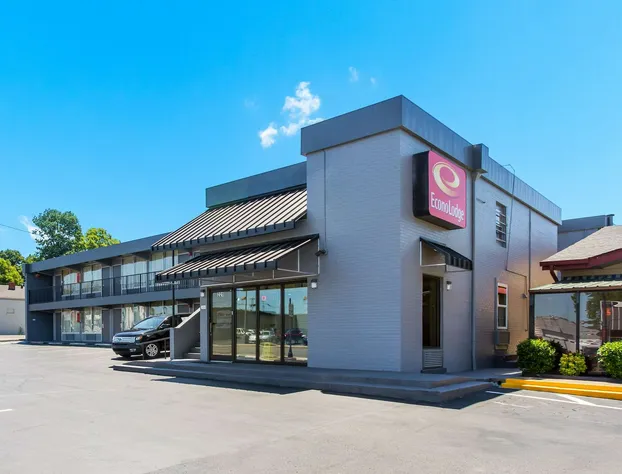 Econo Lodge Gallatin - Metro Nashville hotel detail image 1