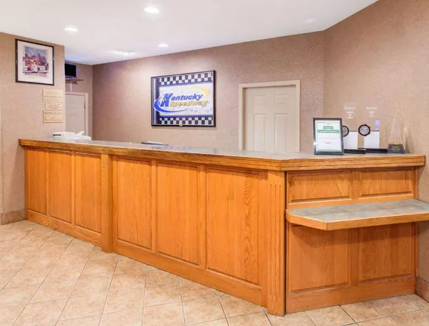 Ramada by Wyndham Sparta/At Speedway hotel detail image 2