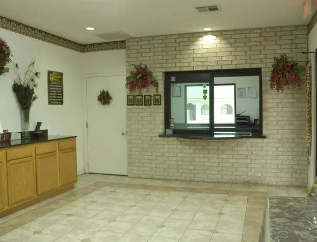 Budget Host, Hempstead Inn hotel detail image 4