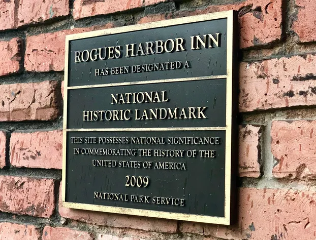 Rogues' Harbor Inn hotel detail image 2
