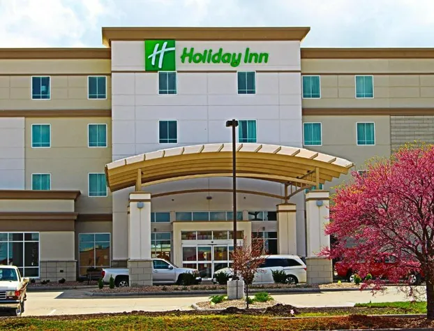 Holiday Inn Salina by IHG hotel detail image 1