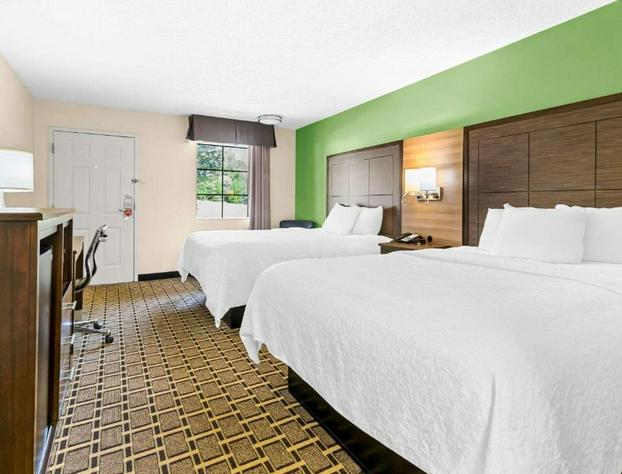 Econo Lodge hotel detail image 3