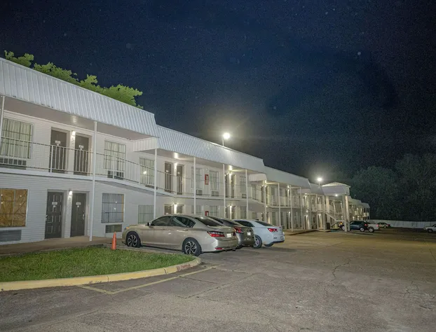 Studio 6 Tyler, TX hotel detail image 4