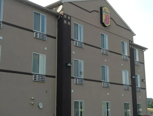 Super 8 by Wyndham Corydon hotel detail image 1