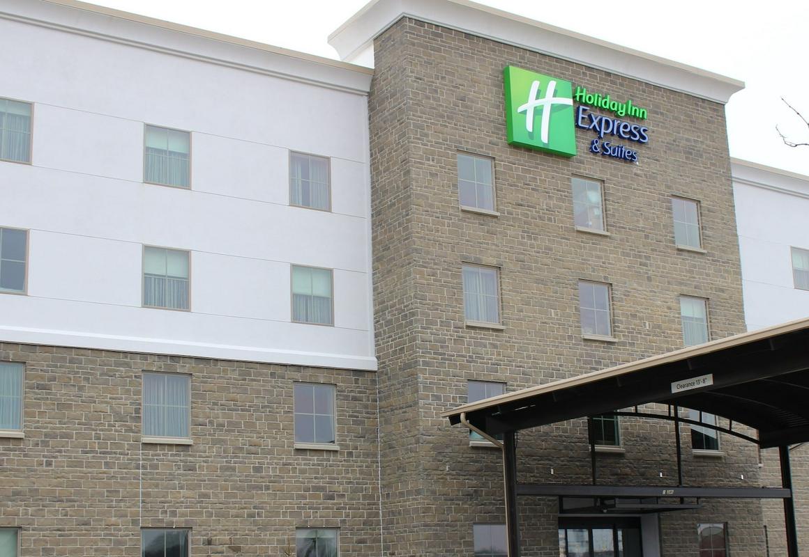Holiday Inn Express & Suites Shawnee-Kansas City West, an IHG Hotel hotel hero