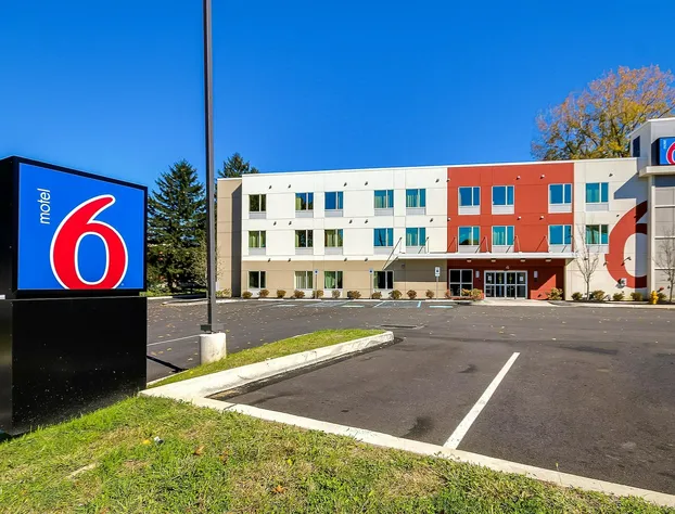 Motel 6 Allentown, PA hotel detail image 1