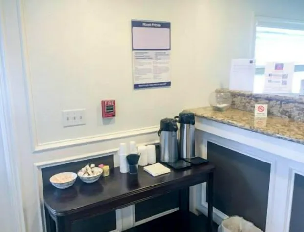 Studio 6 Houston, TX - Clear Lake hotel detail image 4