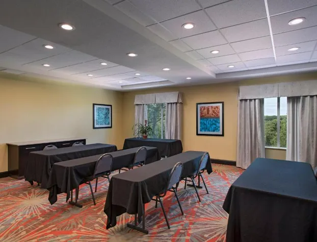 Holiday Inn Express & Suites Austin NW - Four Points by IHG hotel detail image 4