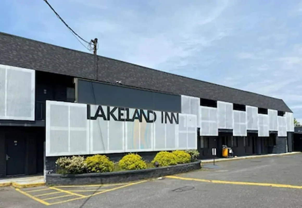 Lakeland Inn - Bohemia hotel hero