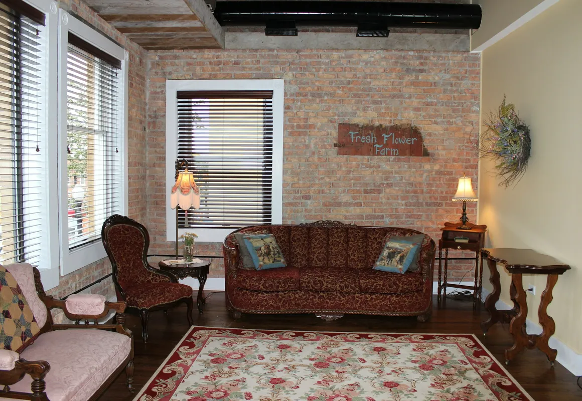 Pikk's Inn hotel hero