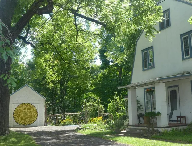 Morning Glory B n B Woodstock NY hotel detail image 3