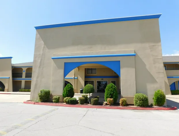 Days Inn by Wyndham Oklahoma City NW Expressway hotel detail image 3