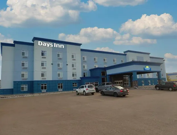Days Inn & Suites by Wyndham Fort Saskatchewan hotel detail image 1