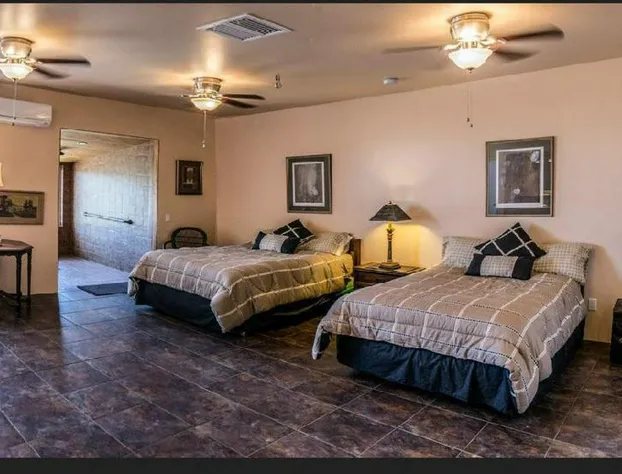 Turtle Back Mesa Bed & Breakfast hotel detail image 2