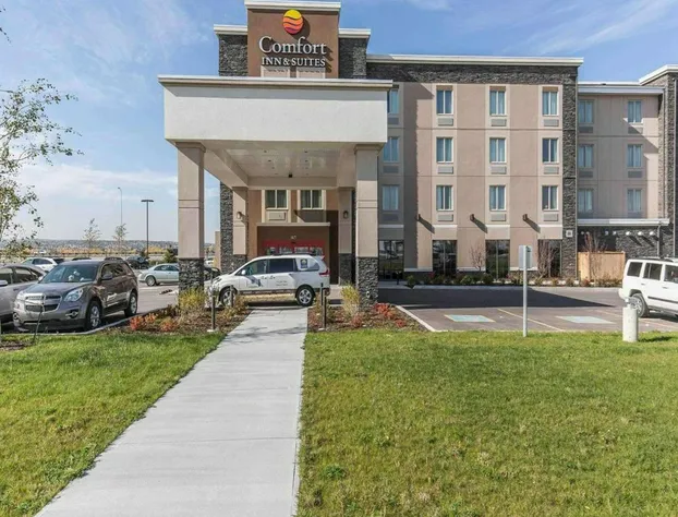 Comfort Inn & Suites Airport North hotel detail image 1