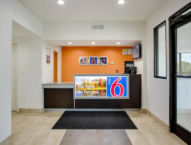 Motel 6 White House, TN hotel detail image 2