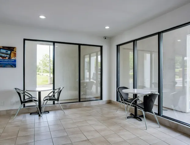 Motel 6 White House, TN hotel detail image 4