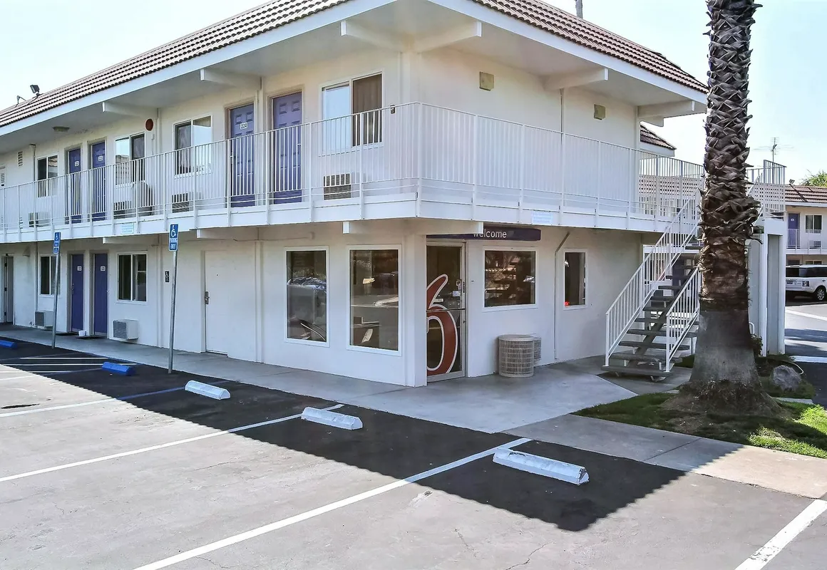 Motel 6 Campbell, CA - San Jose hotel hero