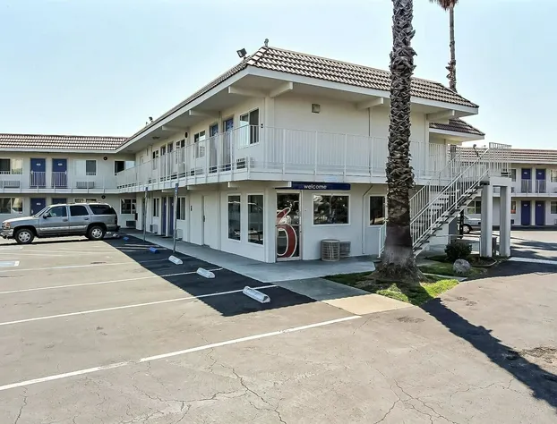 Motel 6 Campbell, CA - San Jose hotel detail image 1