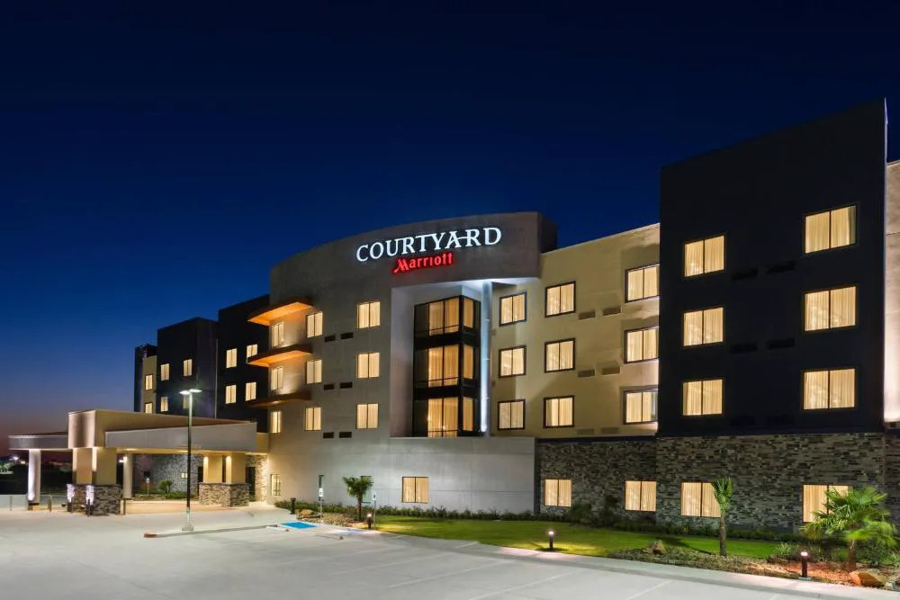 Courtyard Houston Katy Mills hotel hero