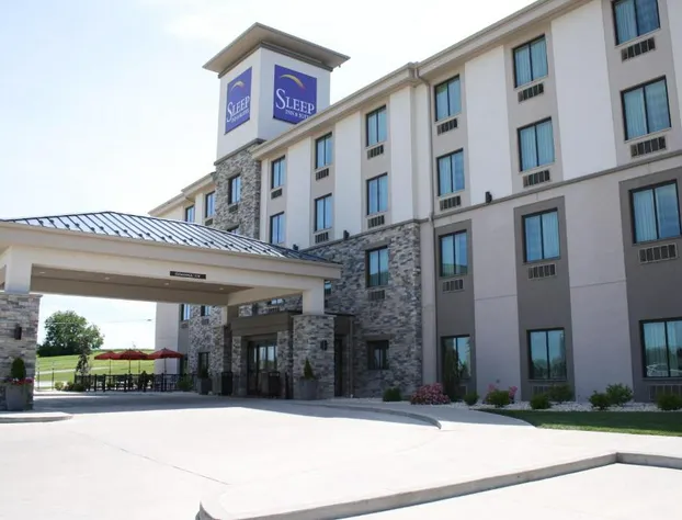 Sleep Inn & Suites Belmont / St. Clairsville hotel detail image 4