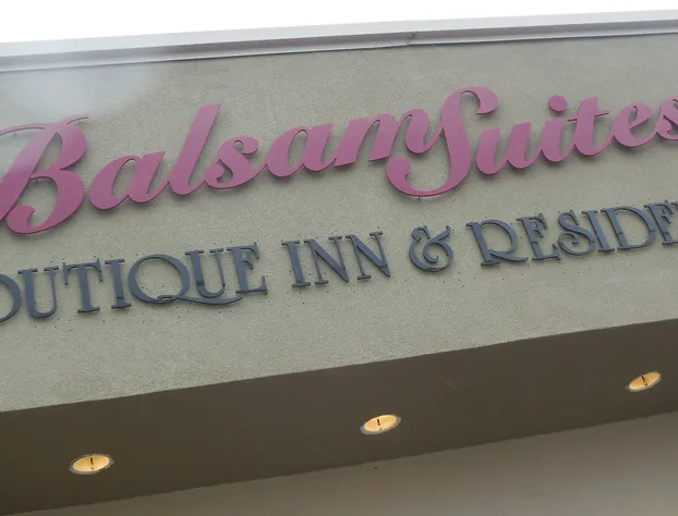 Balsam Suites Boutique Inn & Residence hotel detail image 1