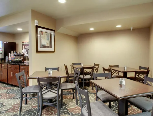 Cobblestone Inn & Suites - Schuyler hotel detail image 2