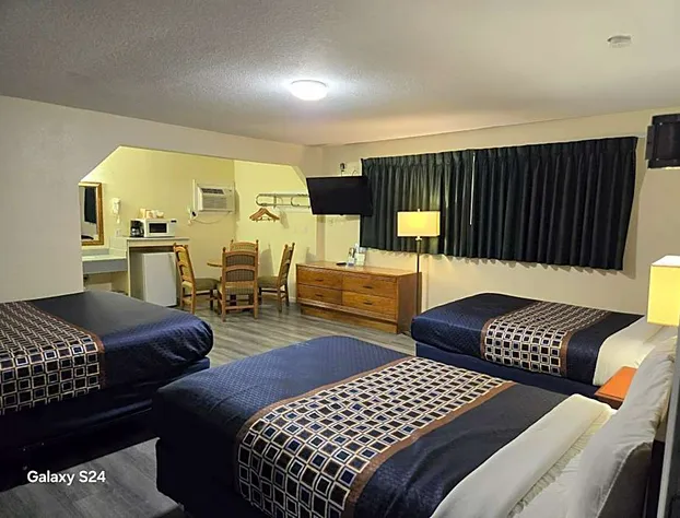 Rodeway Inn & Suites Blythe I-10 hotel detail image 4