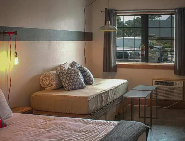 Ashore Hotel hotel detail image 4