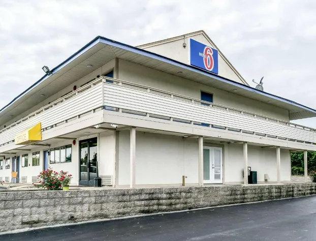 Motel 6 Florence, KY - Cincinnati Airport hotel detail image 1