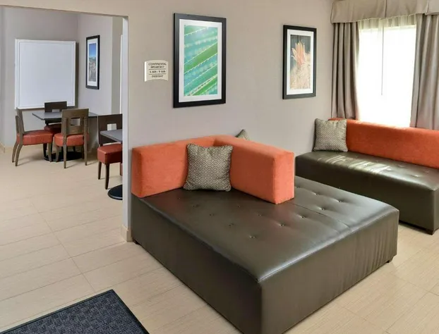 Scottish Inns & Suites hotel detail image 2