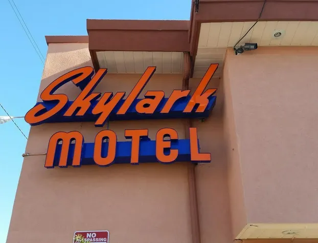 Skylark Motel hotel detail image 1