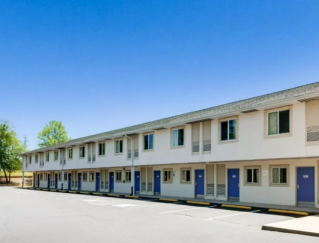 Motel 6 Statesville, NC hotel detail image 3