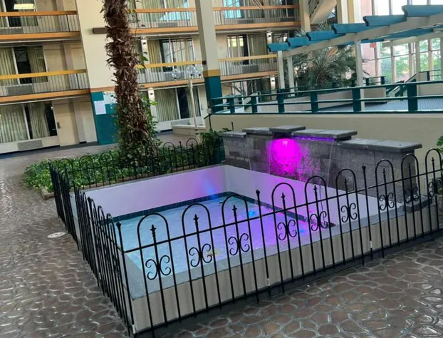 The Lodge Hotel and Banquets hotel detail image 2