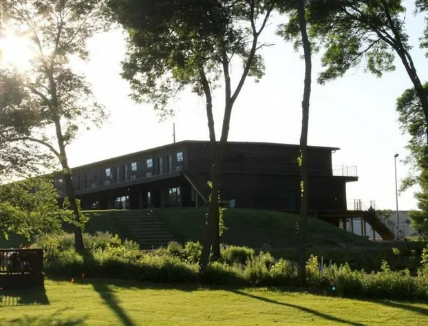 Okoboji Commons Hotel hotel detail image 1