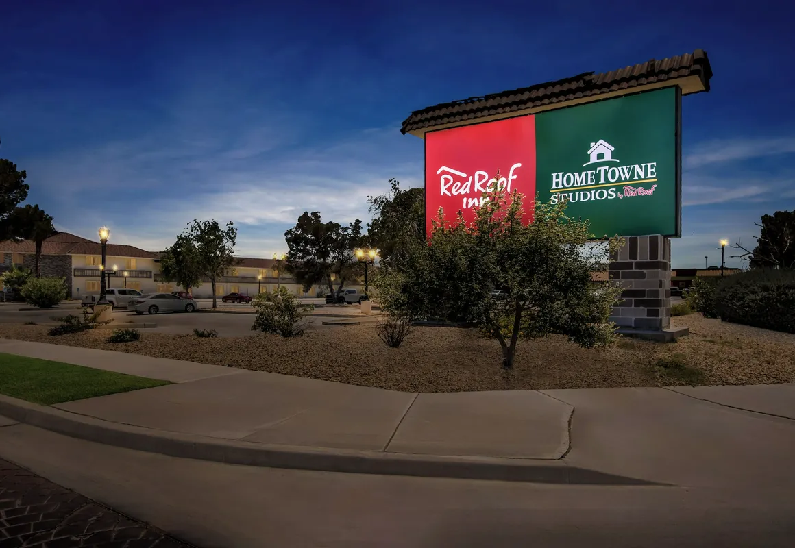 Red Roof Inn Ridgecrest hotel hero