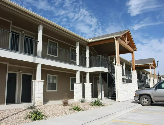 Eagle's Den Suites Big Spring a Travelodge by Wyndham hotel detail image 4
