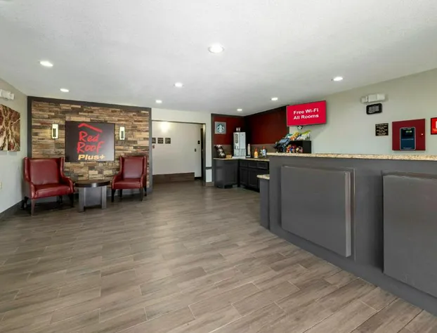 Red Roof Inn PLUS+ Huntsville hotel detail image 4